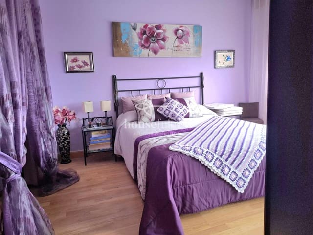 Piso de 2 habitaciones en Narón en venta - 70.000 € (Ref: 9334423)