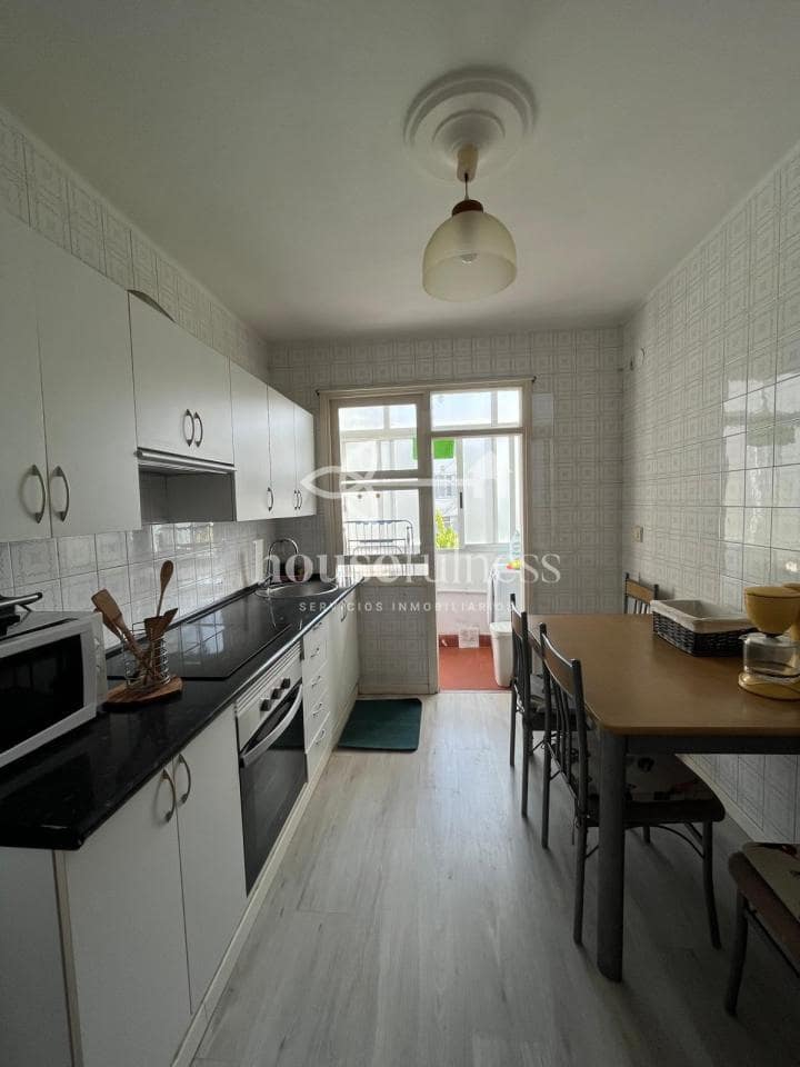 4 camera da letto Appartamento da affittare in Ferrol - 750 € (Rif: 9334424)