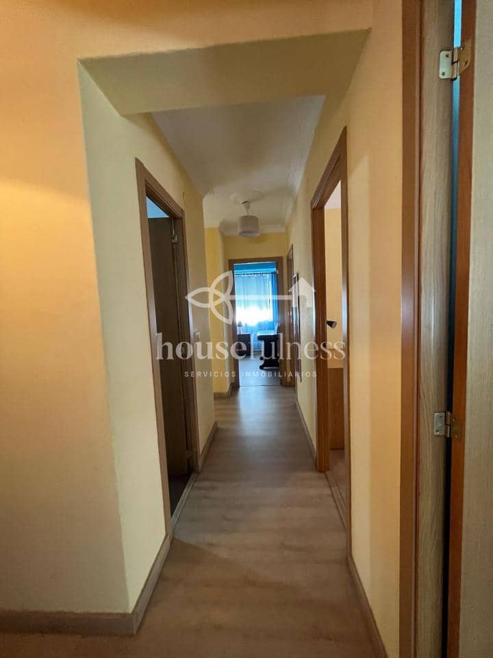 4 camera da letto Appartamento da affittare in Ferrol - 750 € (Rif: 9334424)