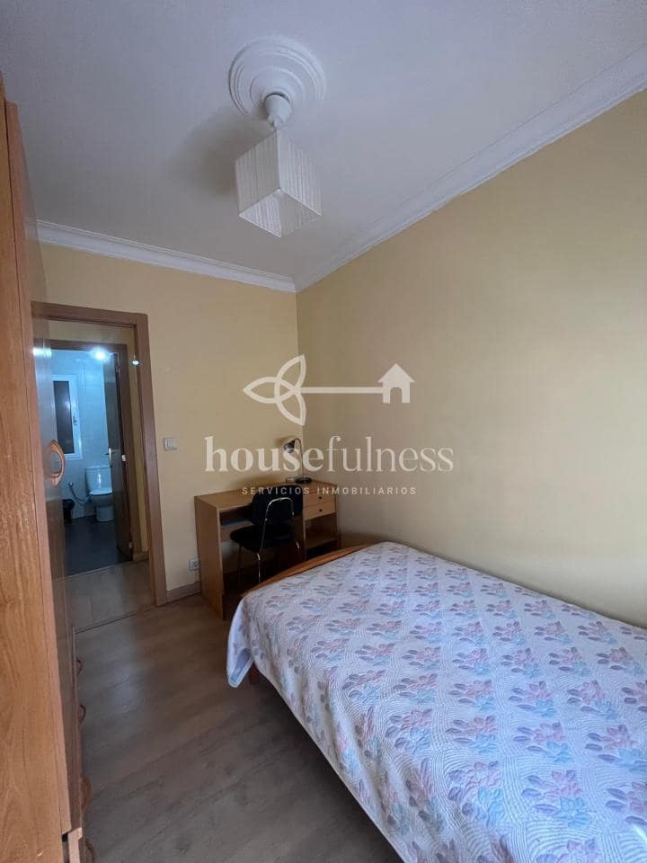 4 camera da letto Appartamento da affittare in Ferrol - 750 € (Rif: 9334424)