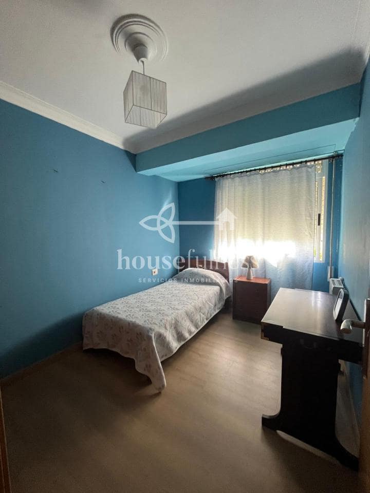4 camera da letto Appartamento da affittare in Ferrol - 750 € (Rif: 9334424)