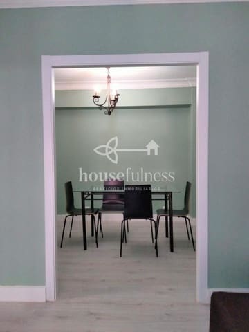 3 bedroom Flat for rent in Ferrol - € 700 (Ref: 9334425)