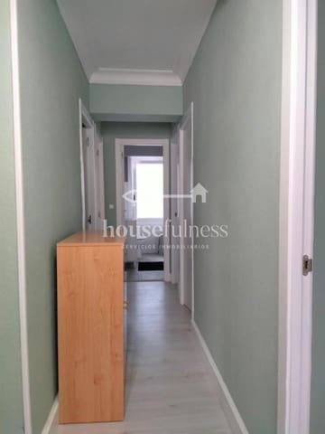 3 bedroom Flat for rent in Ferrol - € 700 (Ref: 9334425)