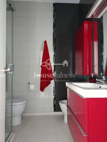 3 sypialnia Mieszkanie do wynajęcia w Narón - 690 € (Ref: 9334426)