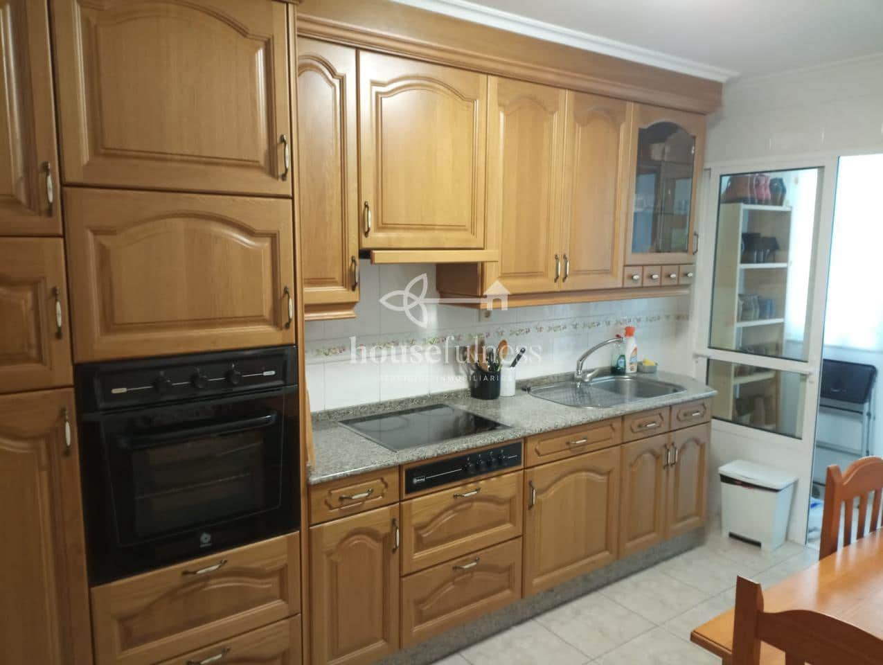 2 soverom Leilighet til salgs i Naron med garasje - € 153 000 (Ref: 9334429)