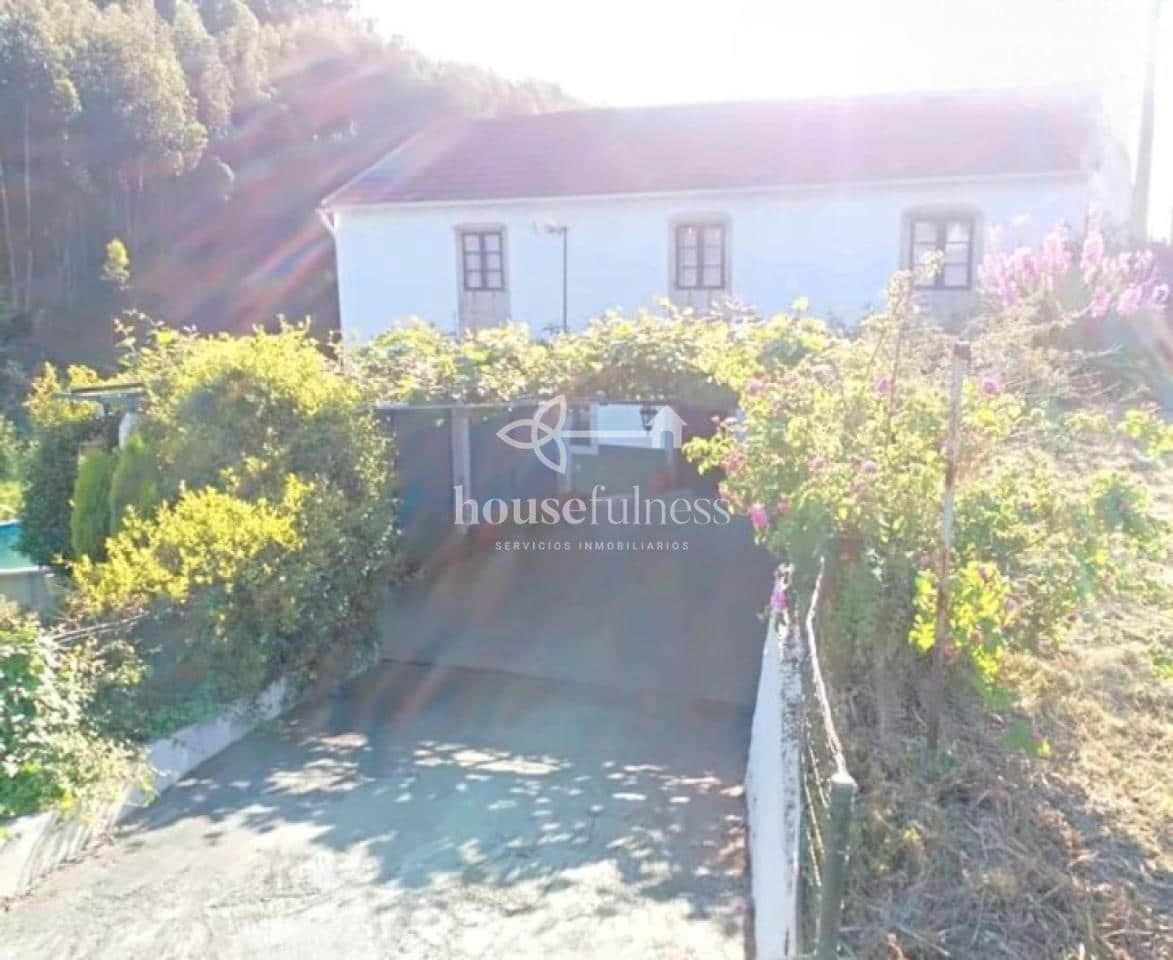 5 slaapkamer Finca/Landhuis te koop in Ferrol met zwembad garage - € 300.000 (Ref: 9334431)