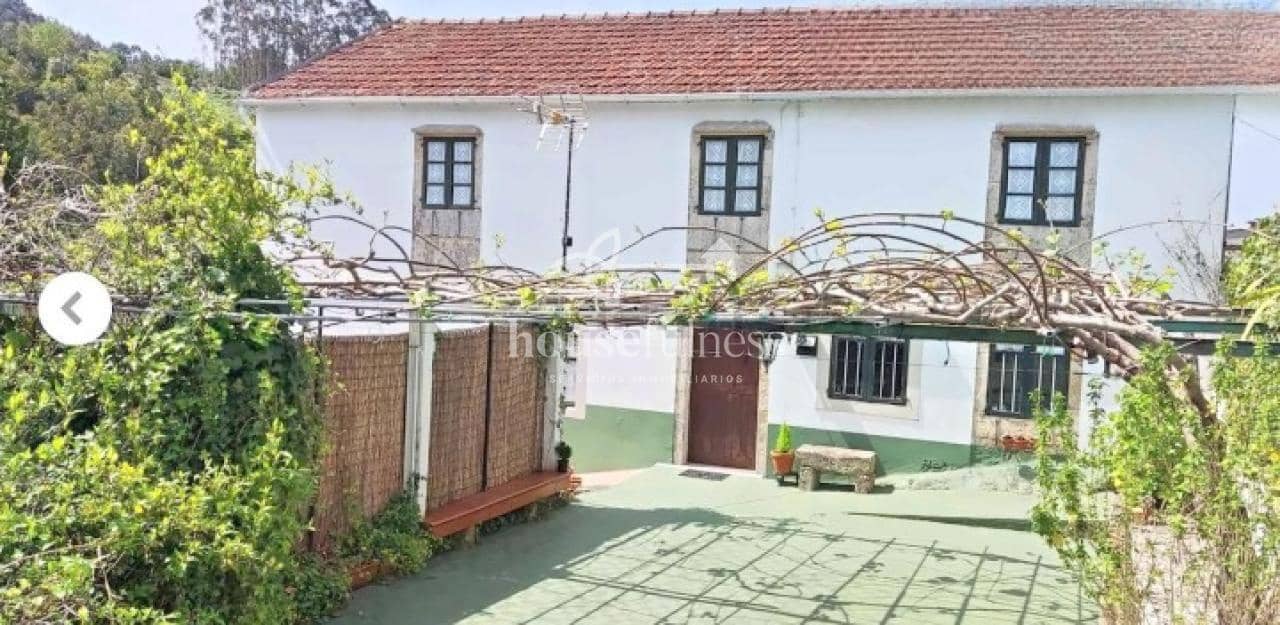 5 slaapkamer Finca/Landhuis te koop in Ferrol met zwembad garage - € 300.000 (Ref: 9334431)