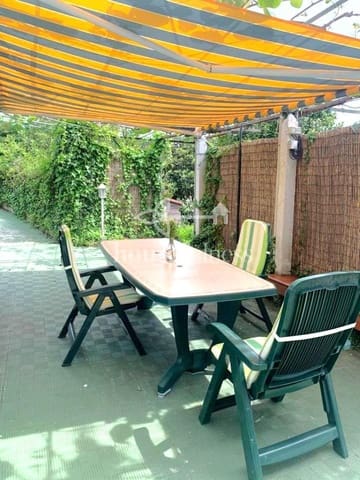 5 sypialnia Finka/Dom wiejski na sprzedaż w Ferrol z basenem garażem - 300 000 € (Ref: 9334431)