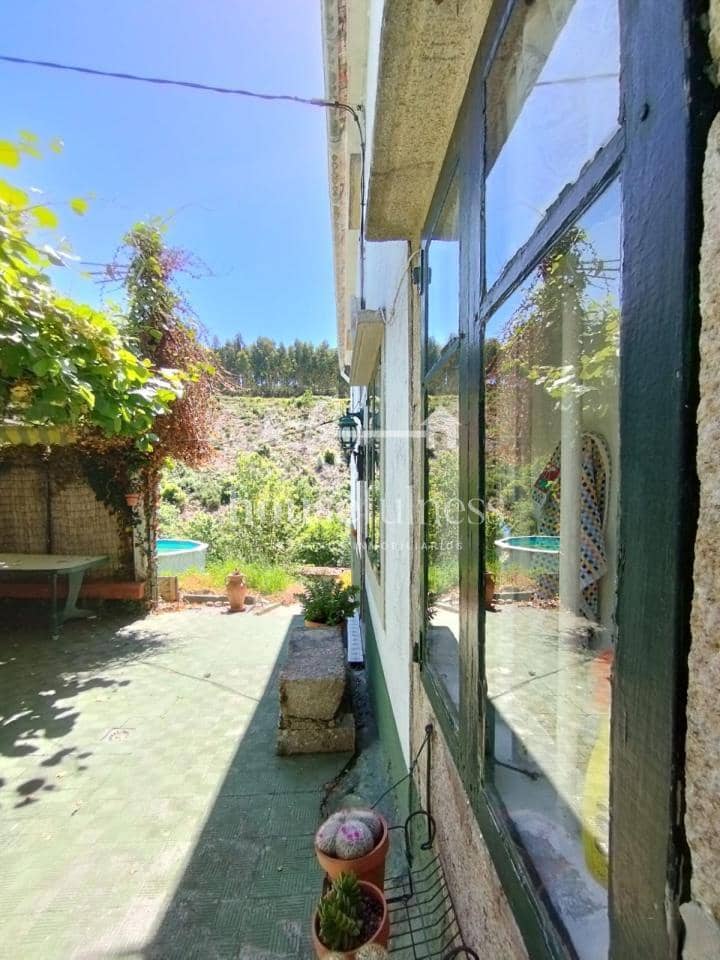 5 bedroom Finca/Country House for sale in Ferrol with pool garage - € 300,000 (Ref: 9334431)
