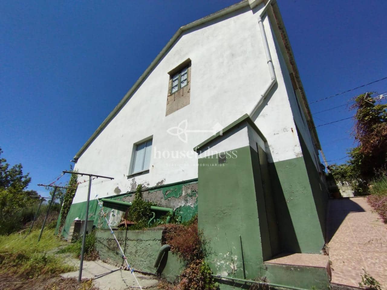 5 bedroom Finca/Country House for sale in Ferrol with pool garage - € 300,000 (Ref: 9334431)