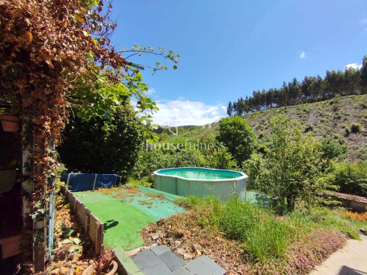 5 bedroom Finca/Country House for sale in Ferrol with pool garage - € 300,000 (Ref: 9334431)