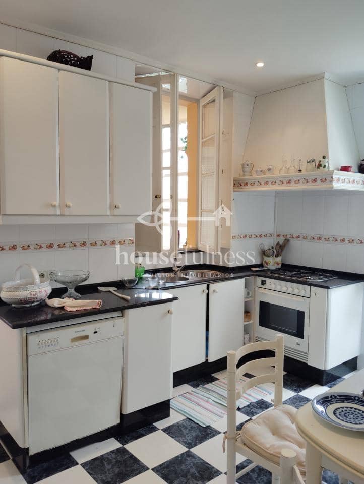 10 chambre Villa/Maison à vendre à Pantin avec garage - 370 000 € (Ref: 9334432)