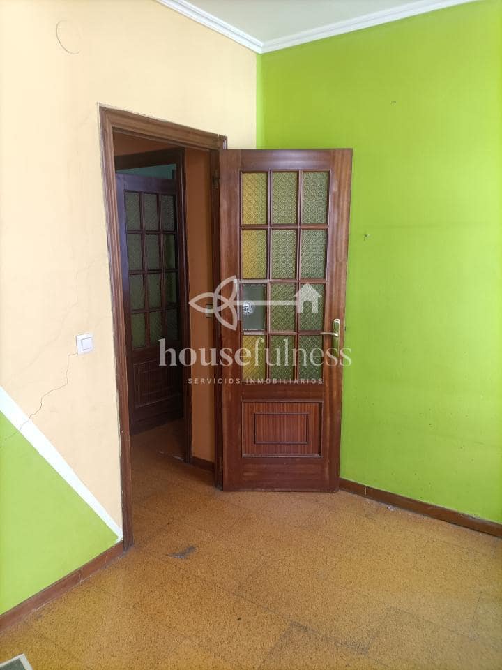 6 sypialnia Dom na sprzedaż w Ferrol z garażem - 150 000 € (Ref: 9334433)