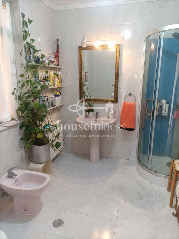 6 sypialnia Dom na sprzedaż w Ferrol z garażem - 150 000 € (Ref: 9334433)