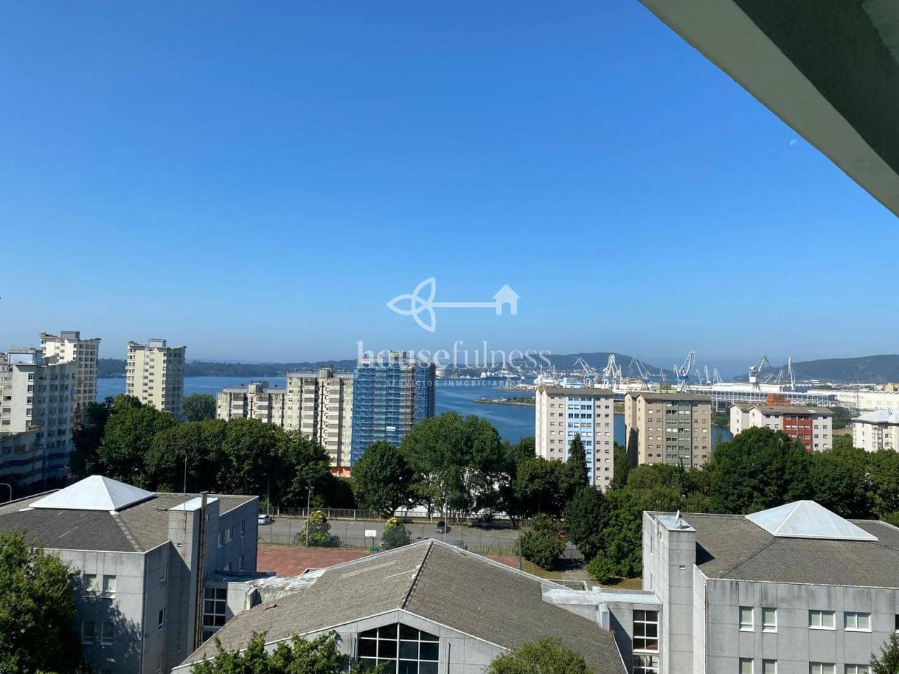 3 sovrum Lägenhet att hyra i Ferrol - 700 € (Ref: 9346929)