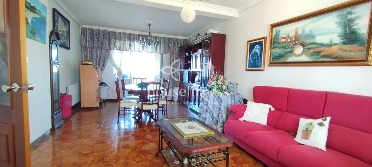 5 sypialnia Dom na sprzedaż w Naron z garażem - 320 000 € (Ref: 9355689)