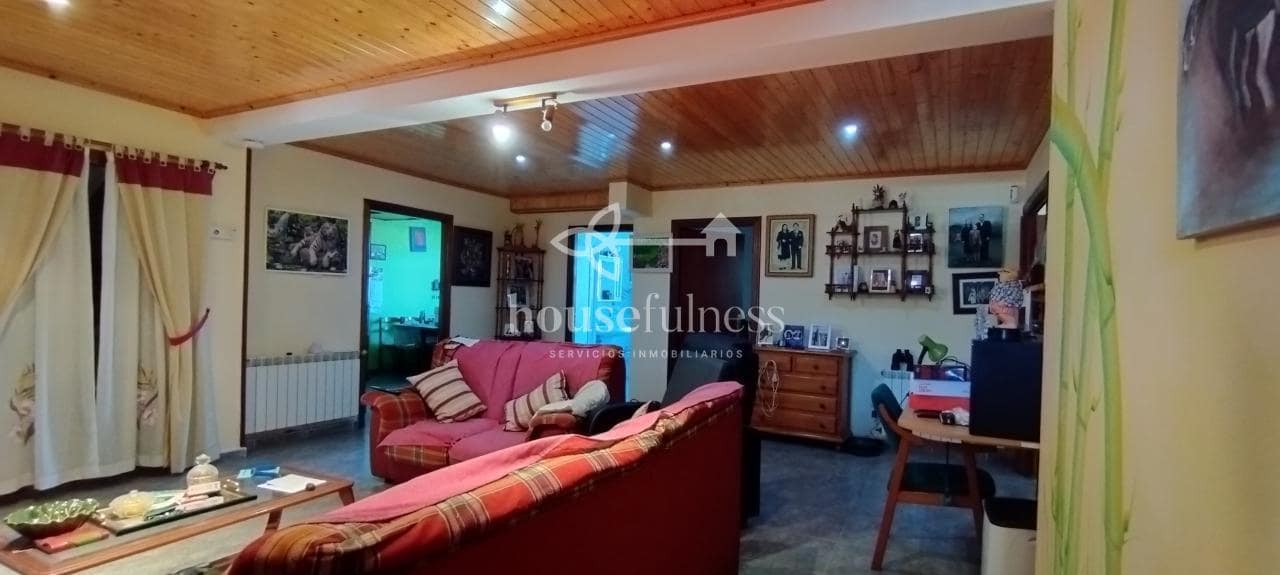 5 sypialnia Dom na sprzedaż w Naron z garażem - 320 000 € (Ref: 9355689)