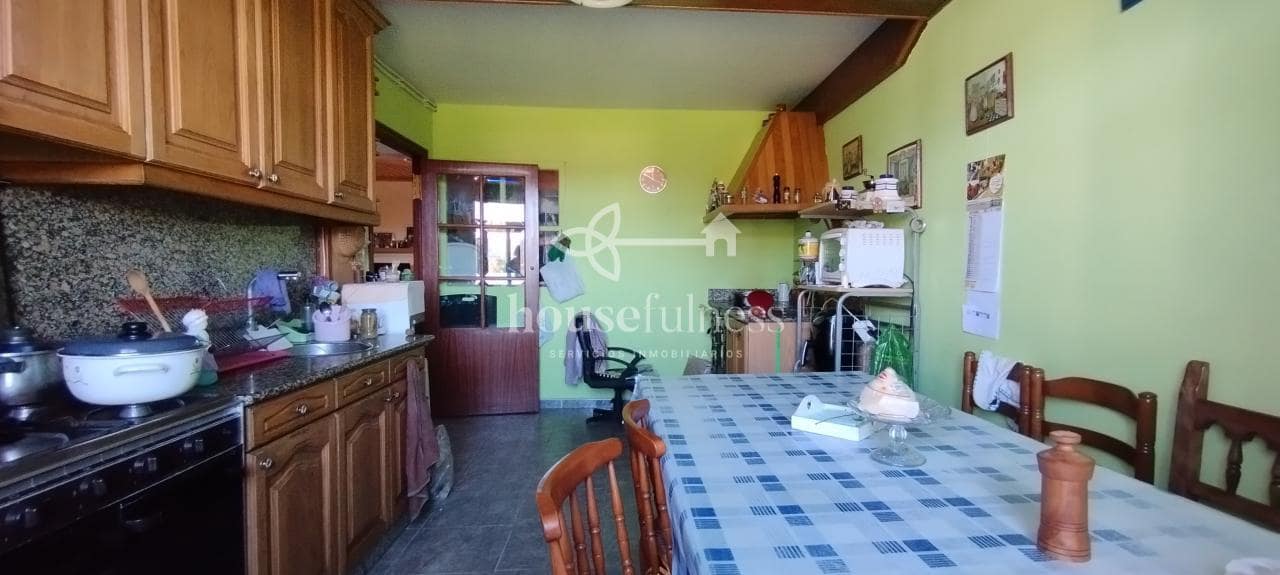 5 sypialnia Dom na sprzedaż w Naron z garażem - 320 000 € (Ref: 9355689)