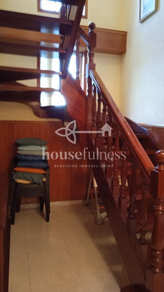 5 slaapkamer Strandappartement te koop in Mugardos met garage - € 310.000 (Ref: 9387580)