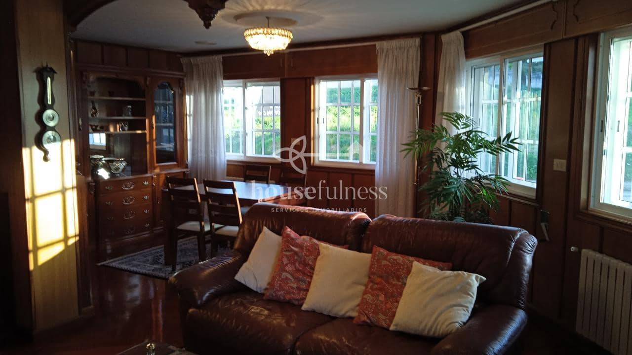 5 slaapkamer Strandappartement te koop in Mugardos met garage - € 310.000 (Ref: 9387580)