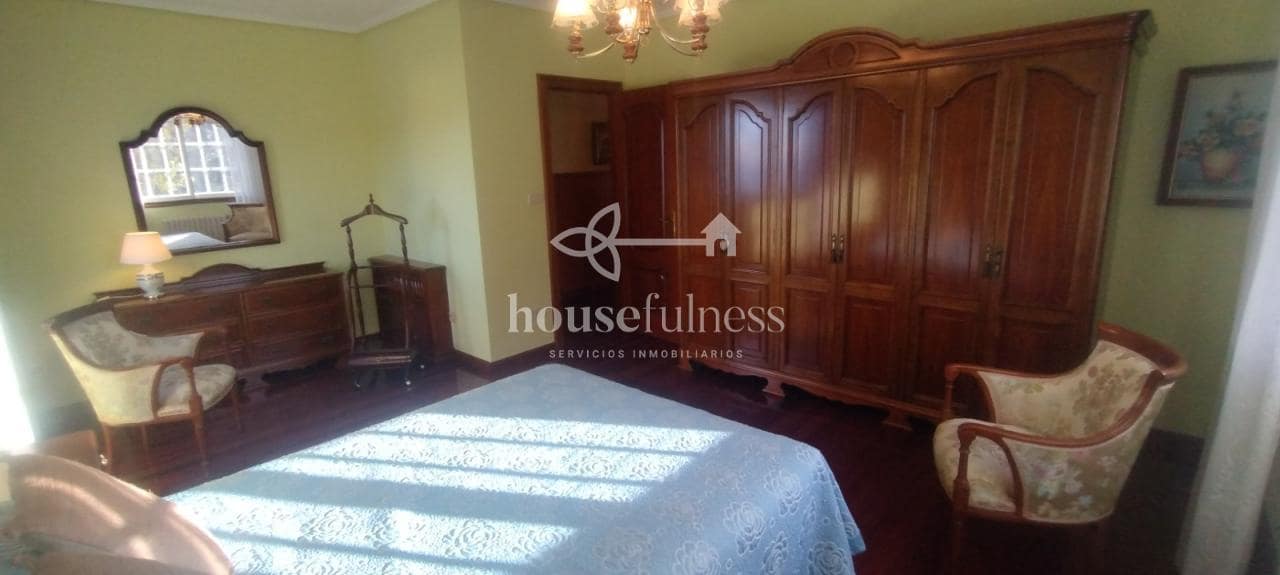 5 slaapkamer Strandappartement te koop in Mugardos met garage - € 310.000 (Ref: 9387580)