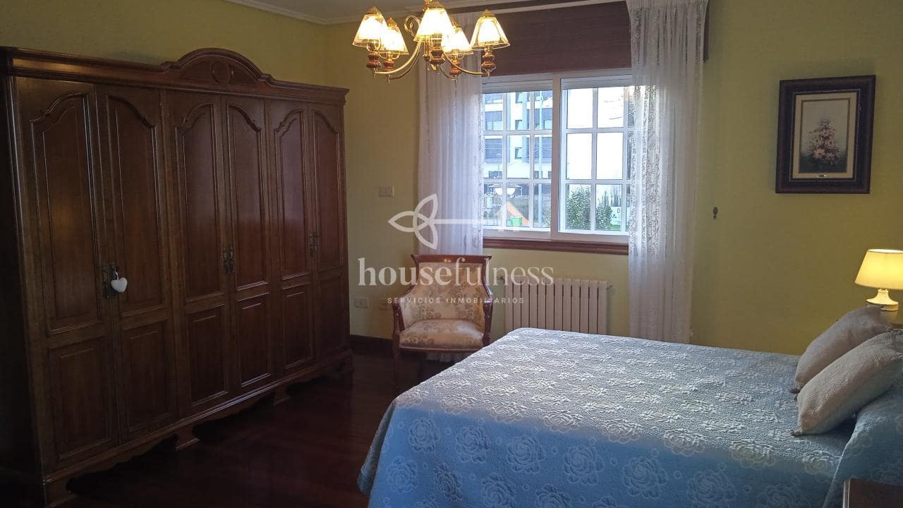 5 slaapkamer Strandappartement te koop in Mugardos met garage - € 310.000 (Ref: 9387580)