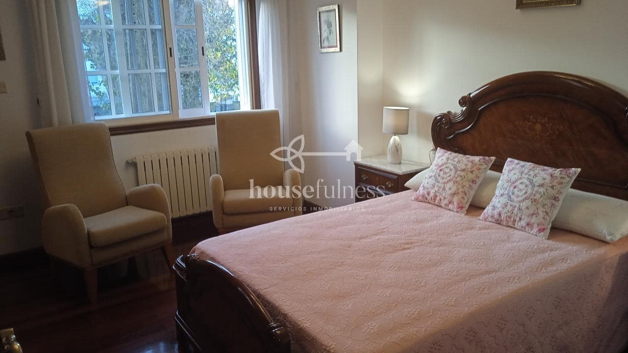 5 slaapkamer Strandappartement te koop in Mugardos met garage - € 310.000 (Ref: 9387580)