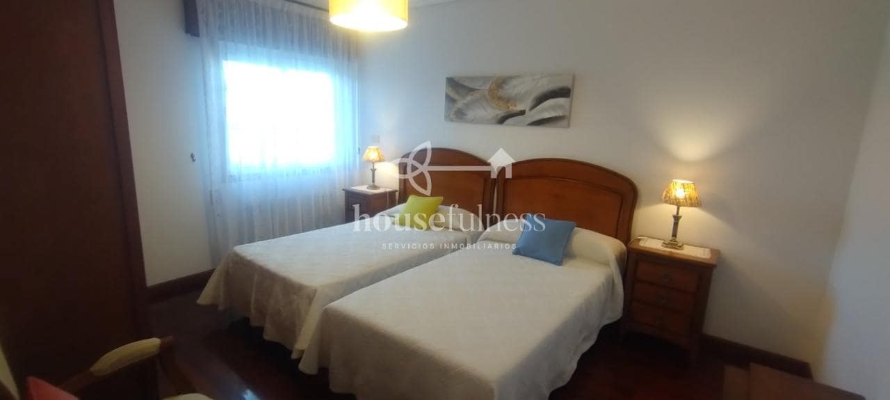 5 slaapkamer Strandappartement te koop in Mugardos met garage - € 310.000 (Ref: 9387580)