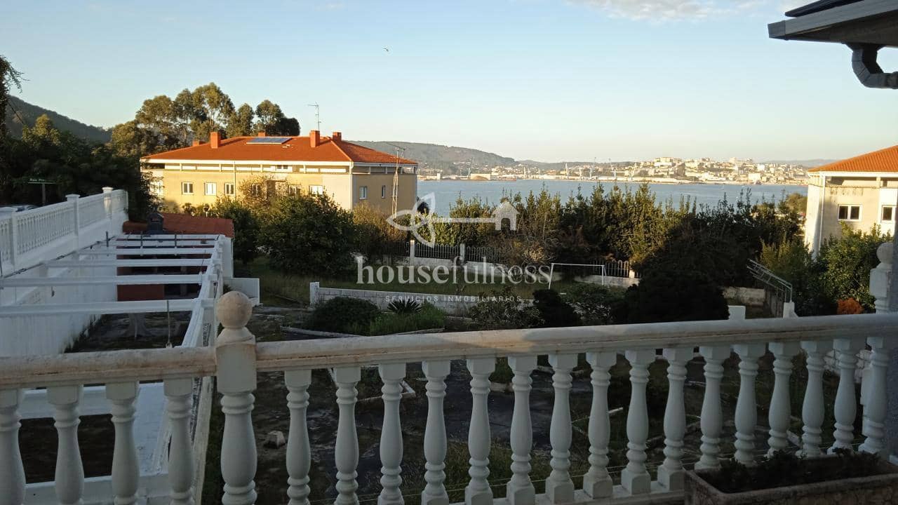 5 slaapkamer Strandappartement te koop in Mugardos met garage - € 310.000 (Ref: 9387580)