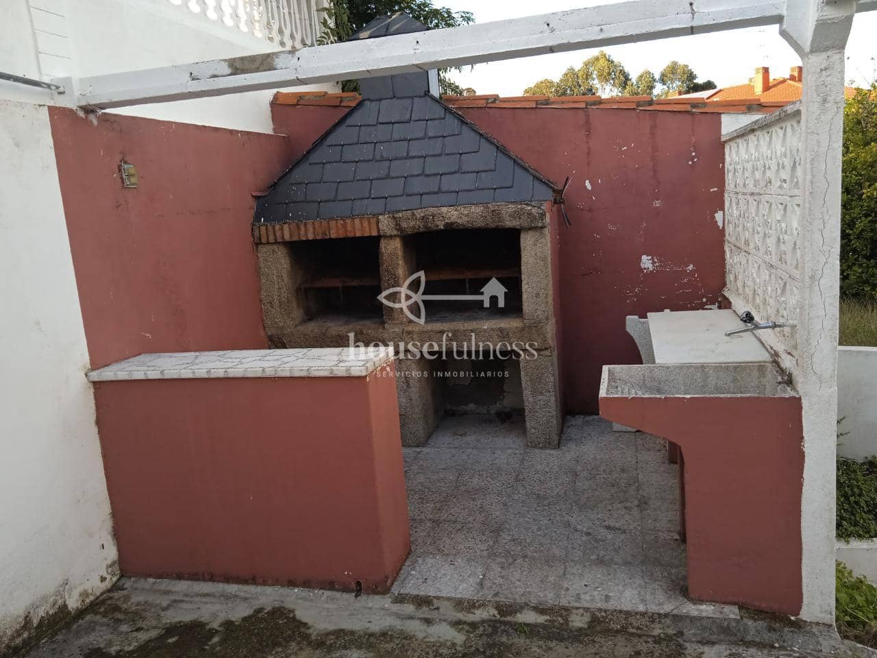 5 slaapkamer Strandappartement te koop in Mugardos met garage - € 310.000 (Ref: 9387580)