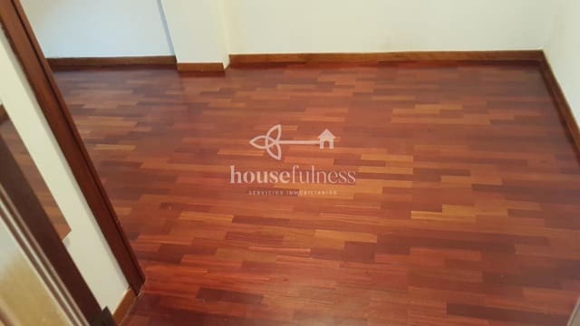 6 bedroom Penthouse for sale in Ferrol - € 300,000 (Ref: 9387581)