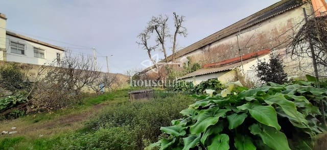 7 bedroom Townhouse for sale in Ferrol with garage - € 150,000 (Ref: 9387582)