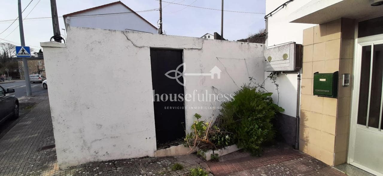 7 bedroom Townhouse for sale in Ferrol with garage - € 150,000 (Ref: 9387582)