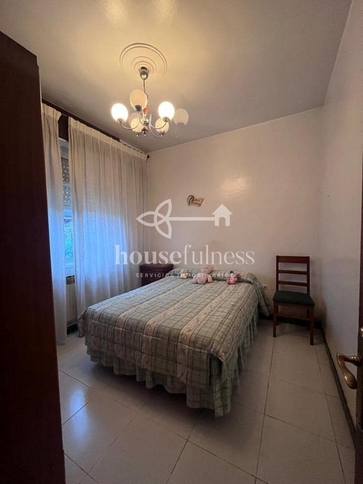 3 bedroom Townhouse for sale in Naron with garage - € 125,000 (Ref: 9387583)