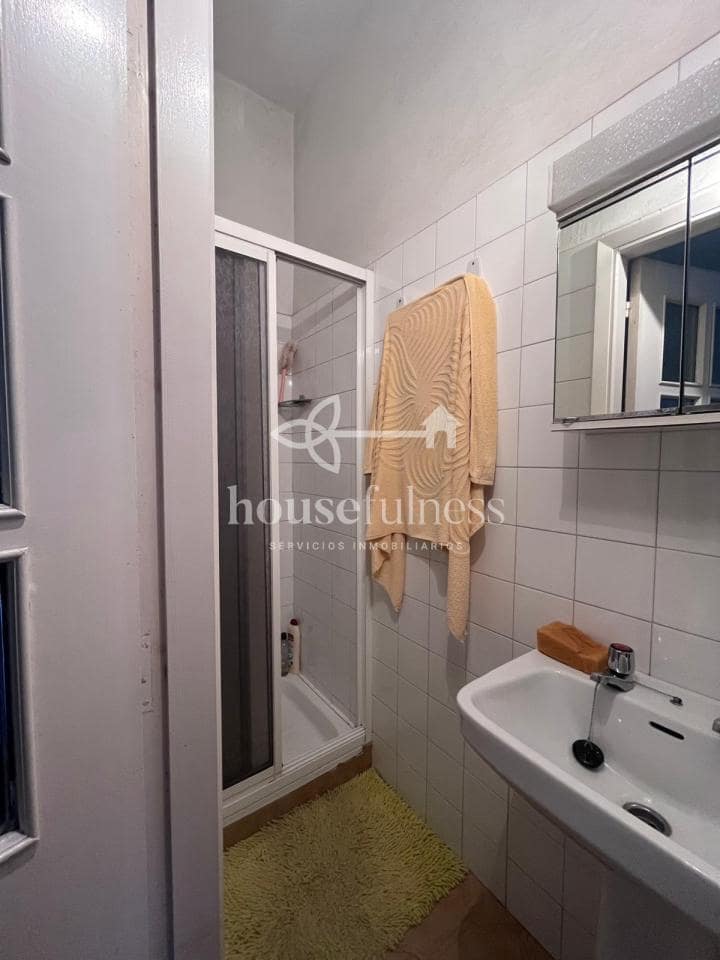 3 bedroom Townhouse for sale in Naron with garage - € 125,000 (Ref: 9387583)