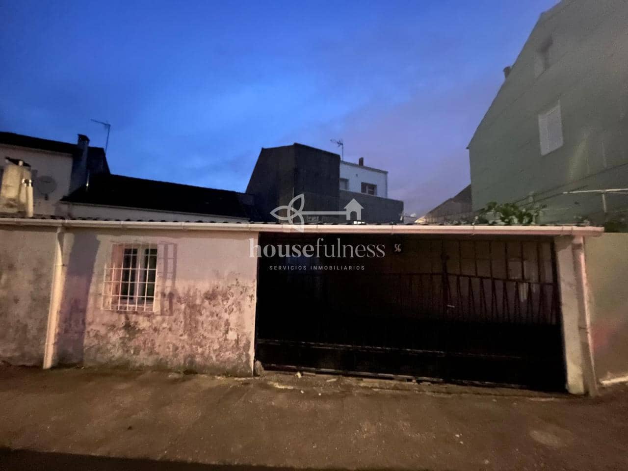3 bedroom Townhouse for sale in Naron with garage - € 125,000 (Ref: 9387583)
