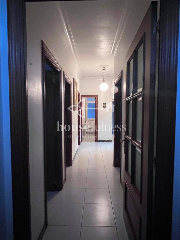 3 bedroom Townhouse for sale in Naron with garage - € 125,000 (Ref: 9387583)