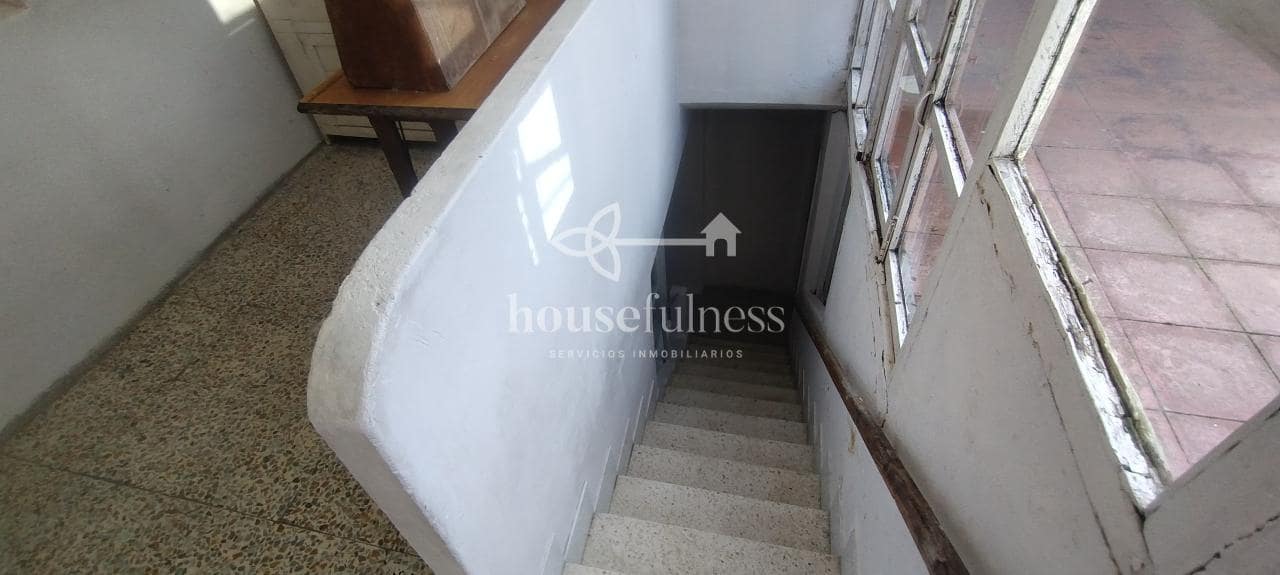 6 soveværelse Byhus til salg i Ferrol - € 63.000 (Ref: 9390283)