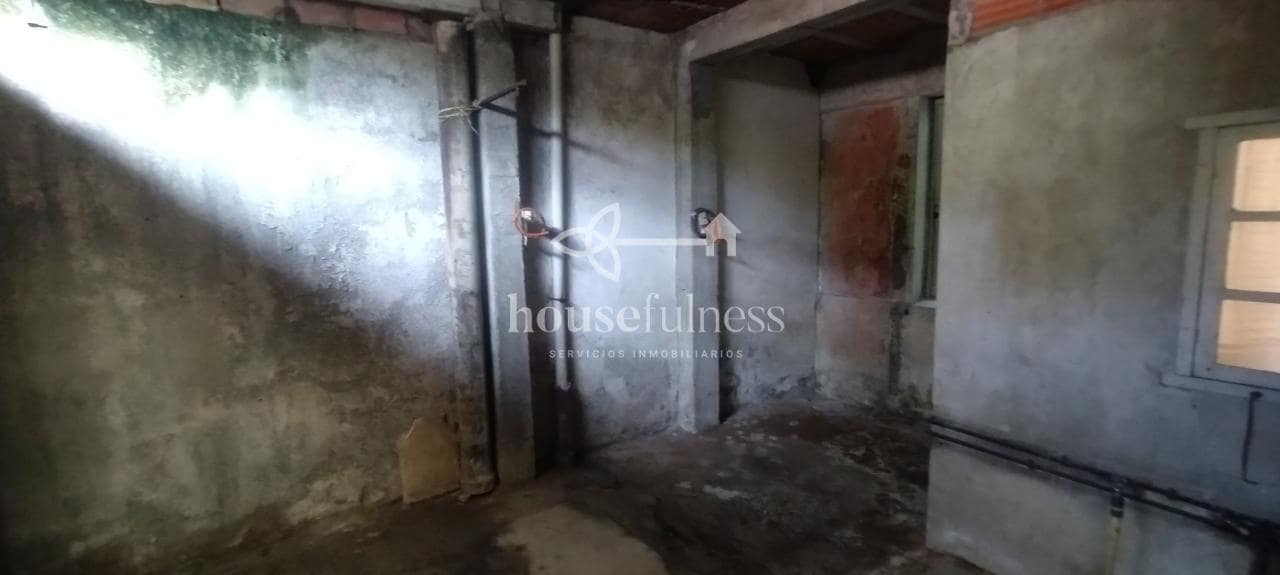 6 soveværelse Byhus til salg i Ferrol - € 63.000 (Ref: 9390283)