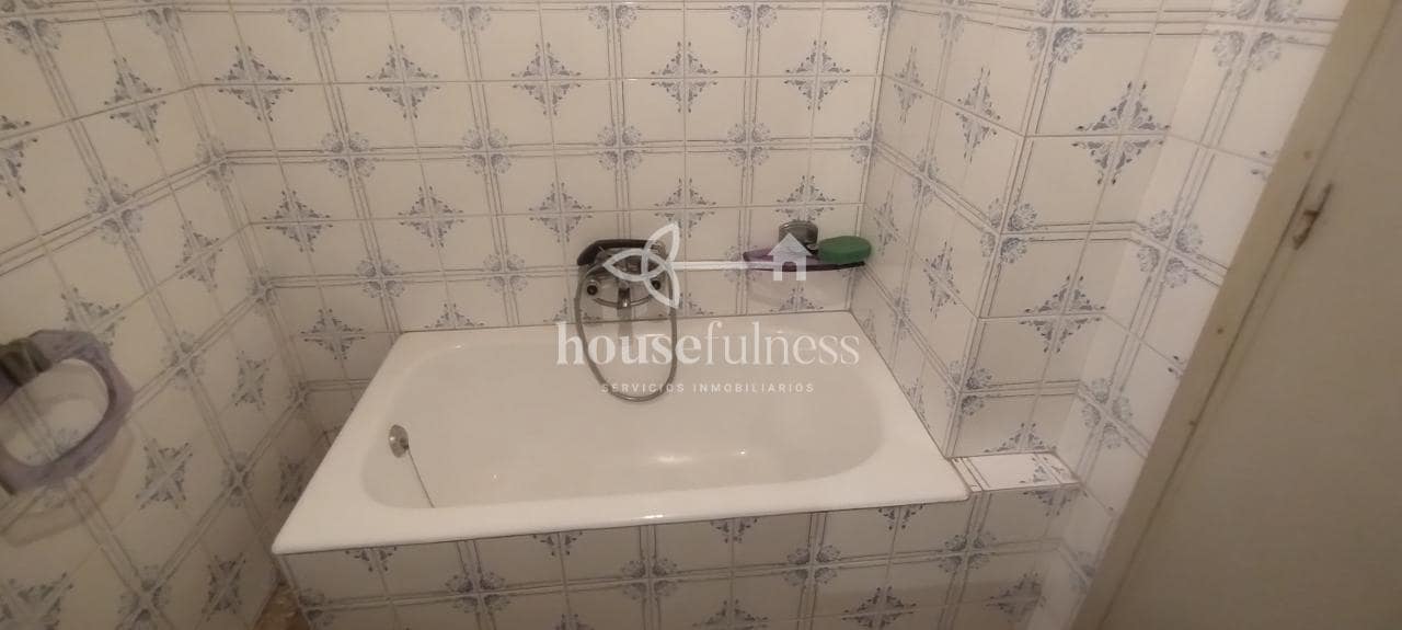 6 soveværelse Byhus til salg i Ferrol - € 63.000 (Ref: 9390283)