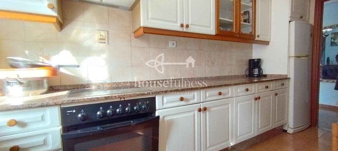 3 camera da letto Appartamento in vendita in Ferrol con garage - 86.000 € (Rif: 9406392)