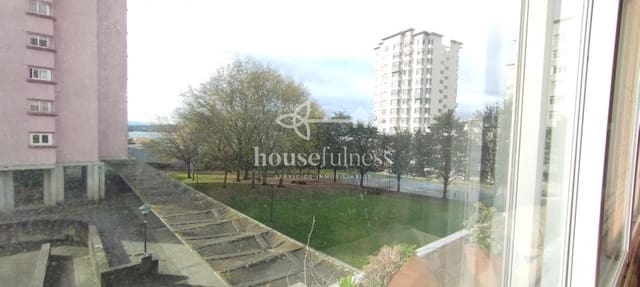 3 sypialnia Mieszkanie na sprzedaż w Ferrol z garażem - 86 000 € (Ref: 9406392)