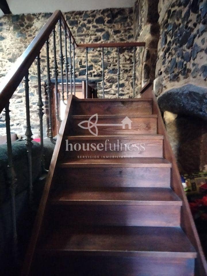 9 sypialnia Willa na sprzedaż w Ferrol - 750 000 € (Ref: 9407924)