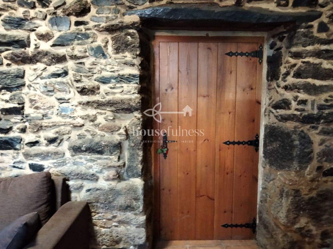 9 sypialnia Willa na sprzedaż w Ferrol - 750 000 € (Ref: 9407924)