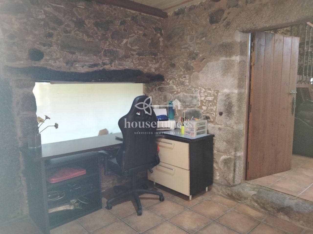 9 sypialnia Willa na sprzedaż w Ferrol - 750 000 € (Ref: 9407924)