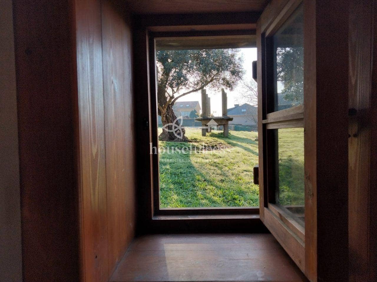 9 sypialnia Willa na sprzedaż w Ferrol - 750 000 € (Ref: 9407924)