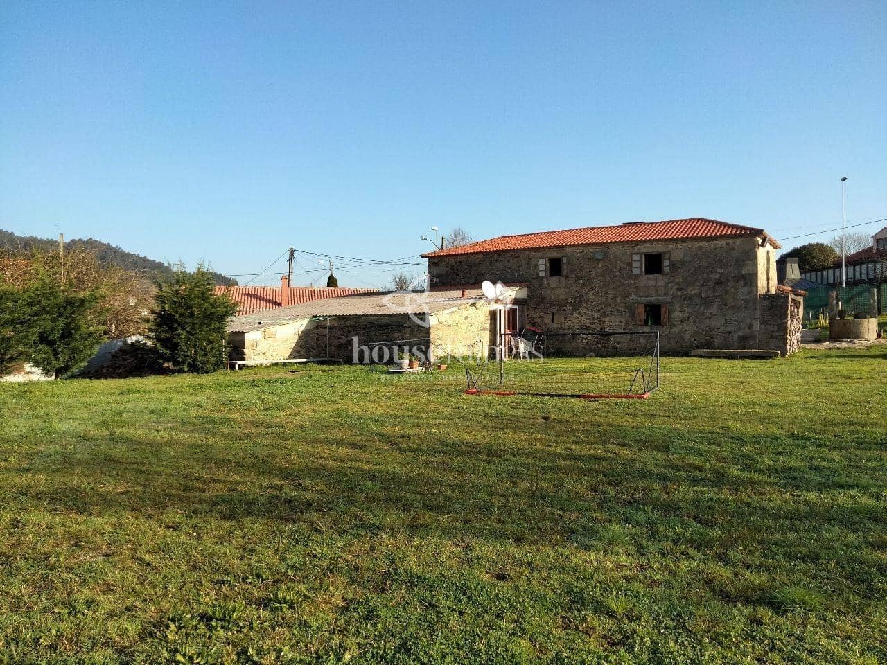 9 sypialnia Willa na sprzedaż w Ferrol - 750 000 € (Ref: 9407924)