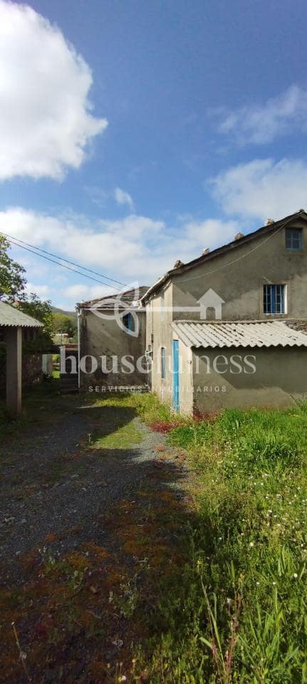 3 bedroom Townhouse for sale in Cerdido with garage - € 65,000 (Ref: 9407925)