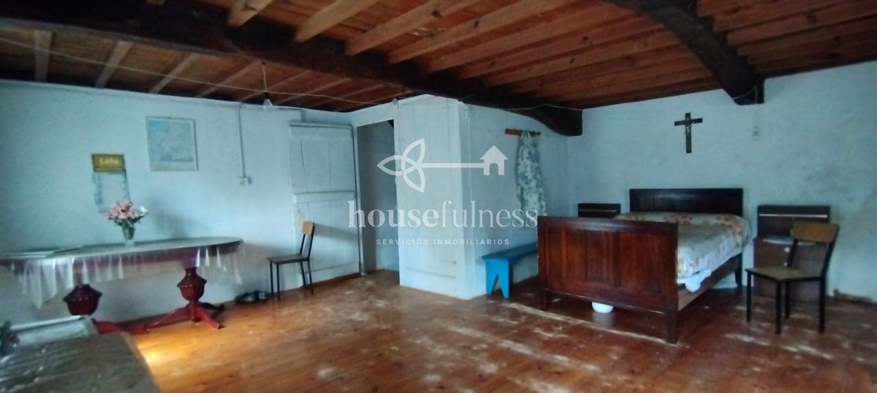 3 bedroom Townhouse for sale in Cerdido with garage - € 65,000 (Ref: 9407925)