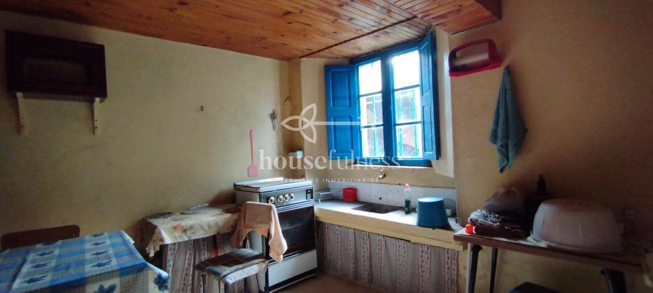 3 bedroom Townhouse for sale in Cerdido with garage - € 65,000 (Ref: 9407925)